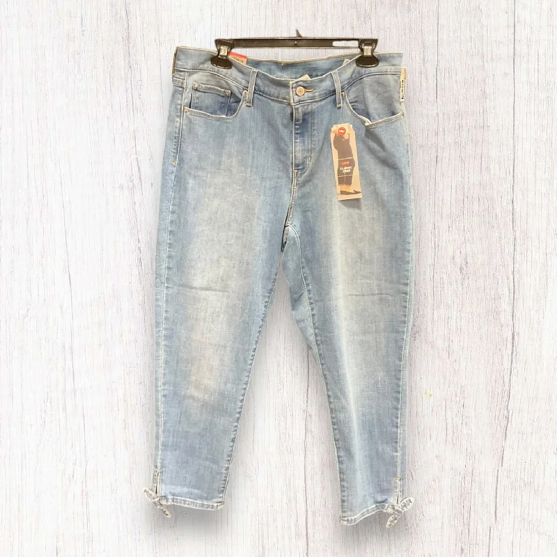 Jeans Cropped By Levis In Blue Denim, Size: 14