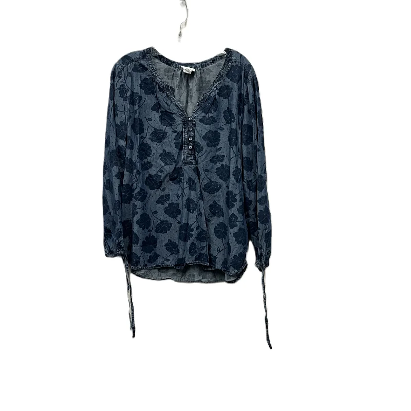 Top Long Sleeve By Liz Claiborne In Blue Denim, Size: 1x